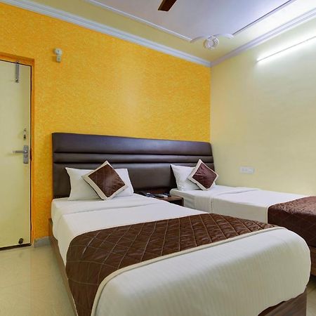 Oyo 9209 Hotel Garden Villa Патна Екстериор снимка
