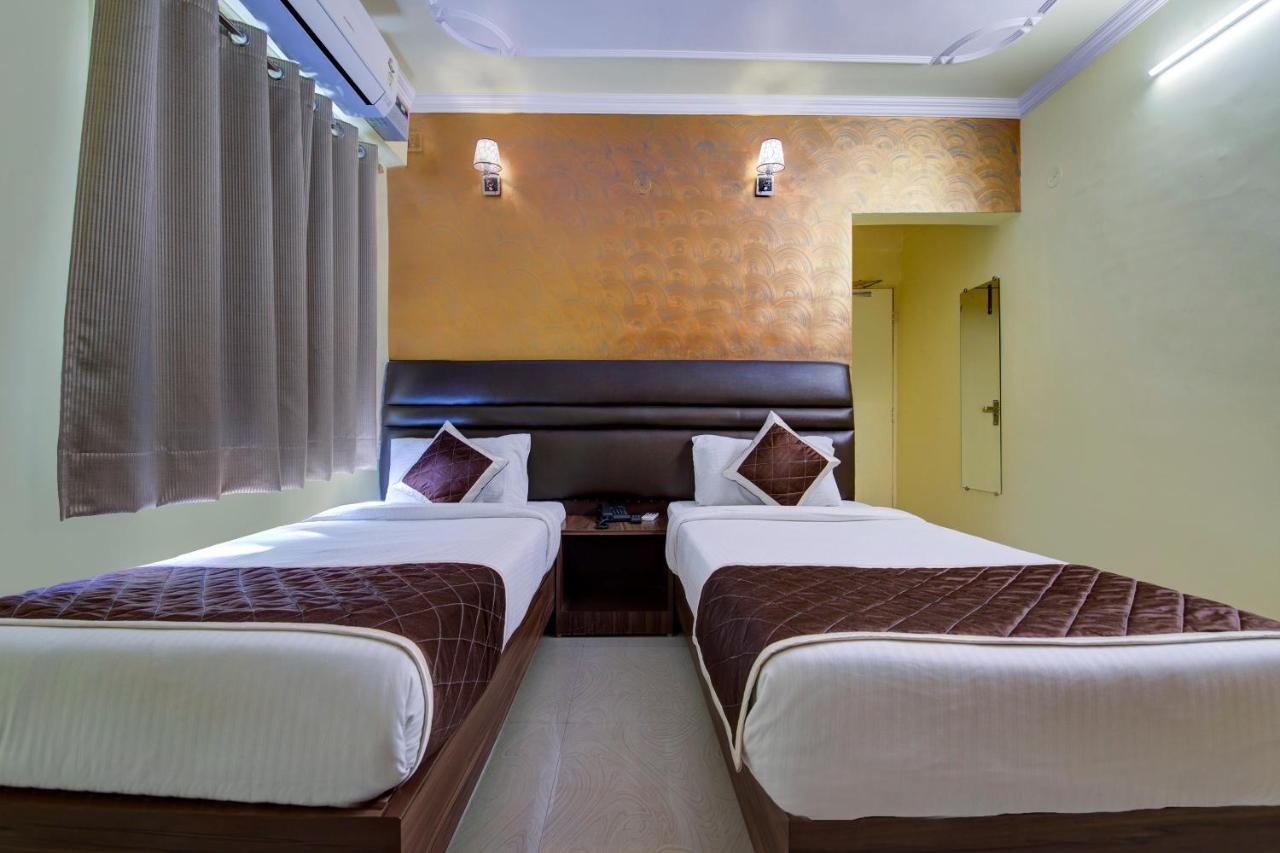 Oyo 9209 Hotel Garden Villa Патна Екстериор снимка
