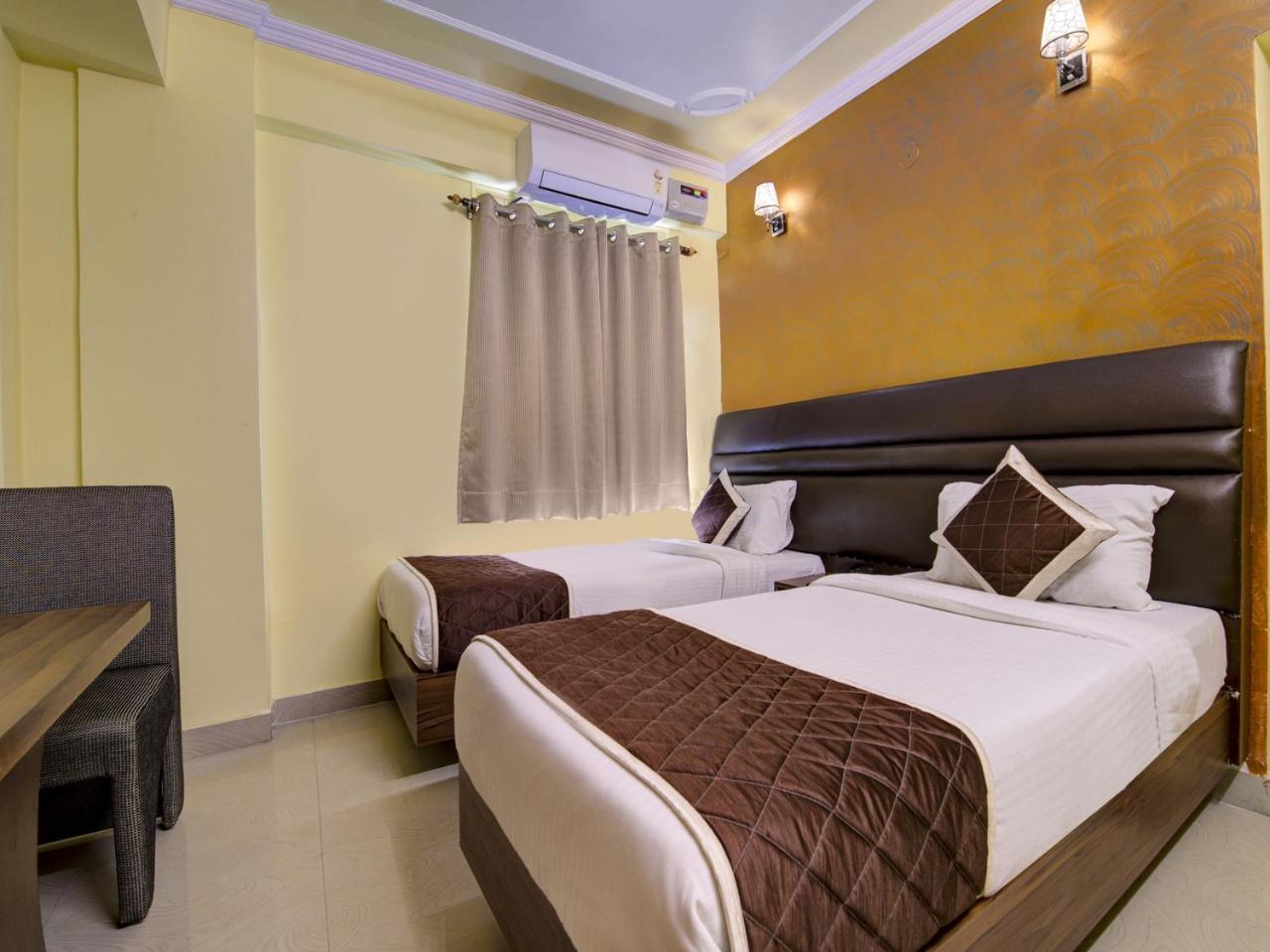 Oyo 9209 Hotel Garden Villa Патна Екстериор снимка